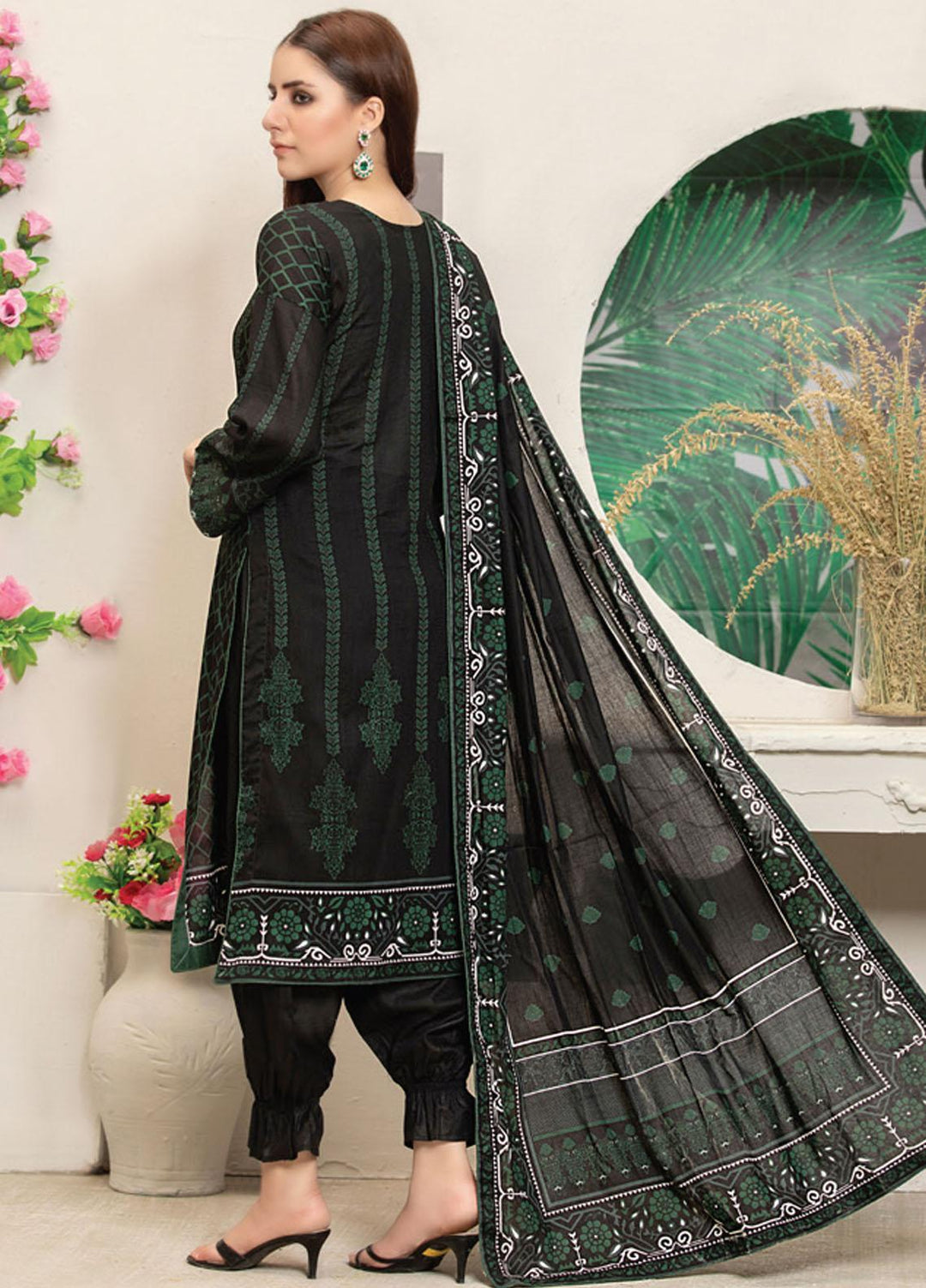 MTF Printed Lawn Suits Unstitched 3 Piece MTF21RS D-06 - Summer Collection