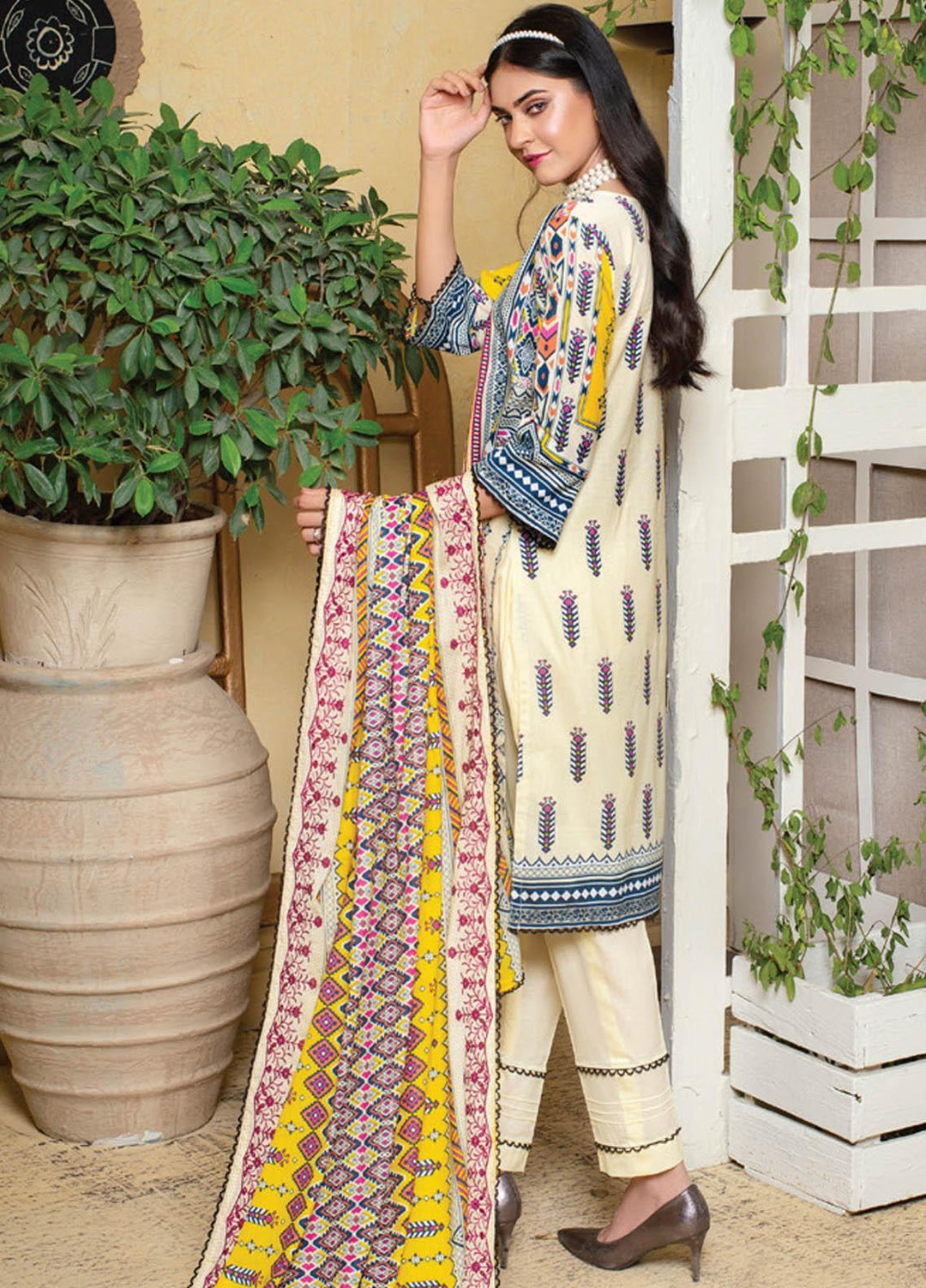 MTF Embroidered Lawn Suits Unstitched 3 Piece MTF21EL MTF-6-B - Summer Collection