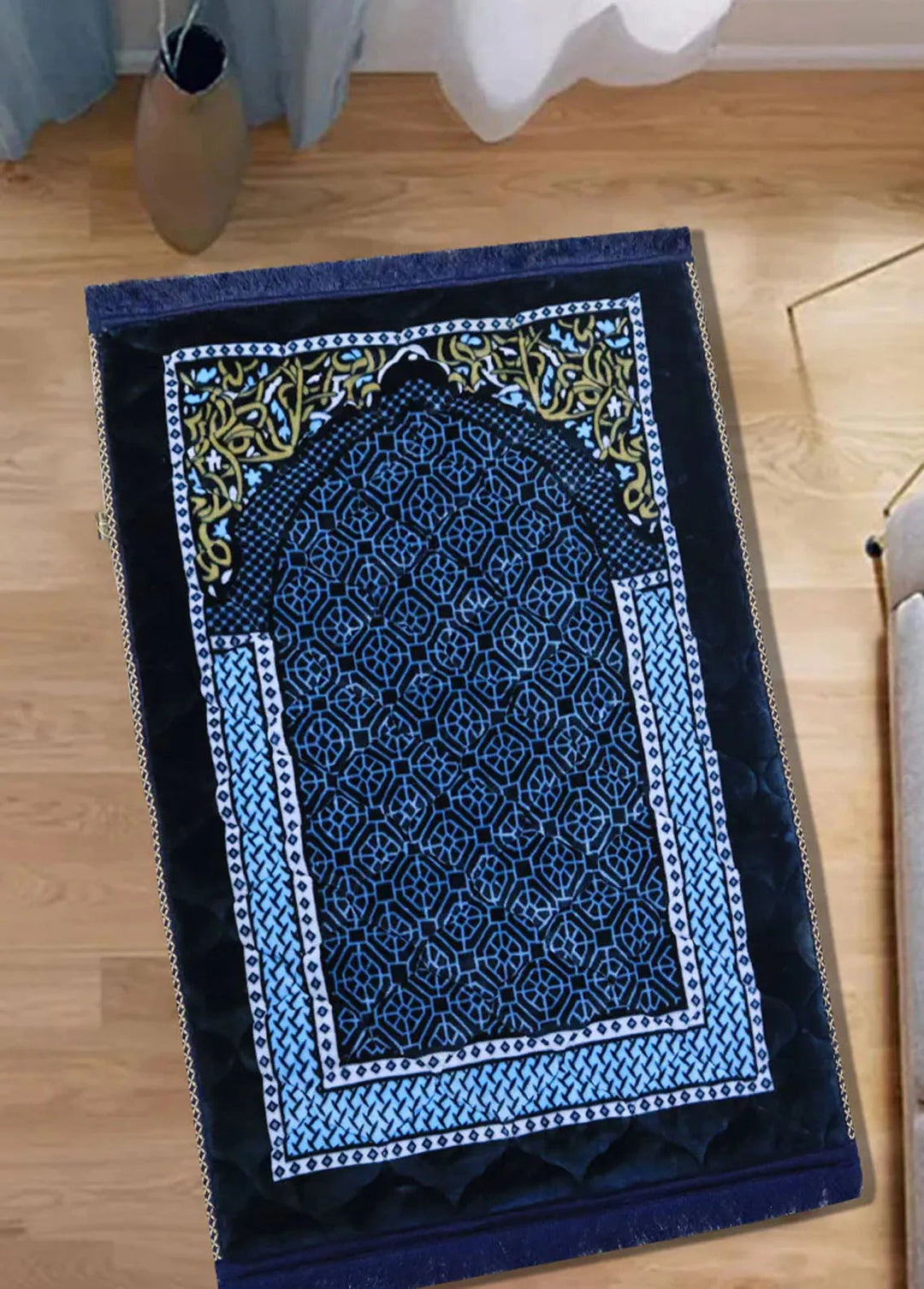 Plush Mink Mughal Plus Cloudy Janamaz Prayer Mat-Aqua