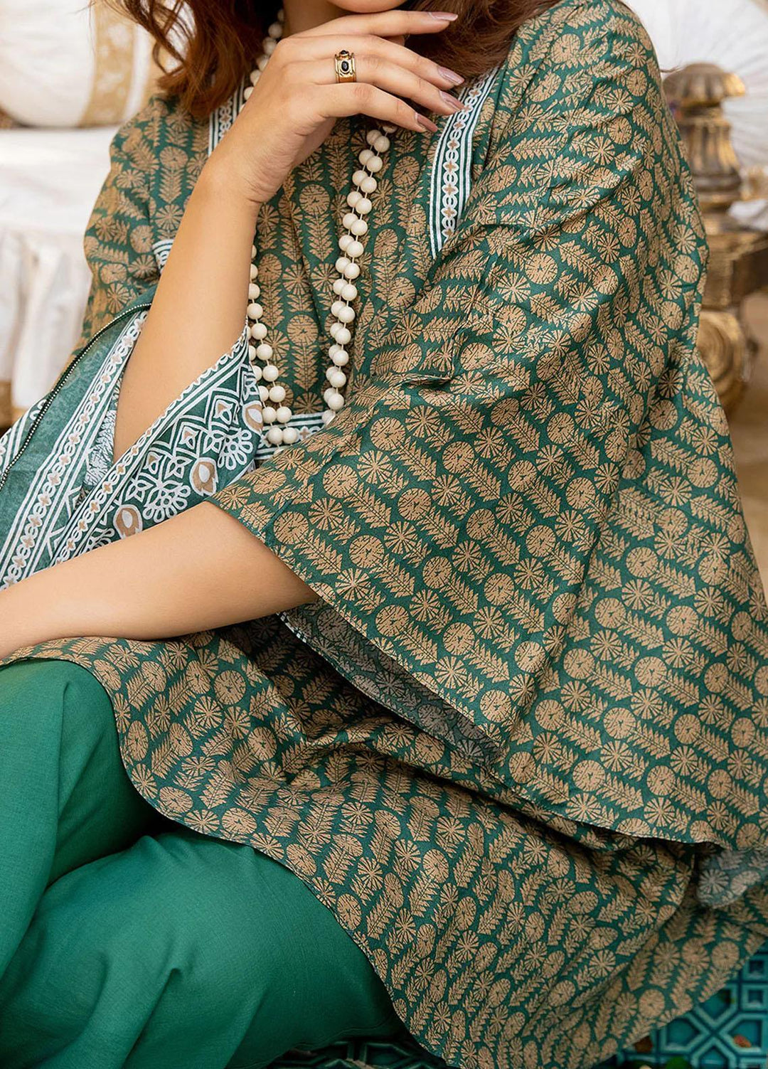 Mulberry By Safwa Printed Lawn Suits Unstitched 3 Piece SW23M-V2 SMC-04 - Summer Collection