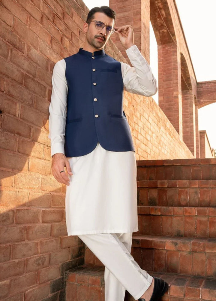 Muraqsh Plain Blended 3 Piece Suit MUR-M-BO-KS