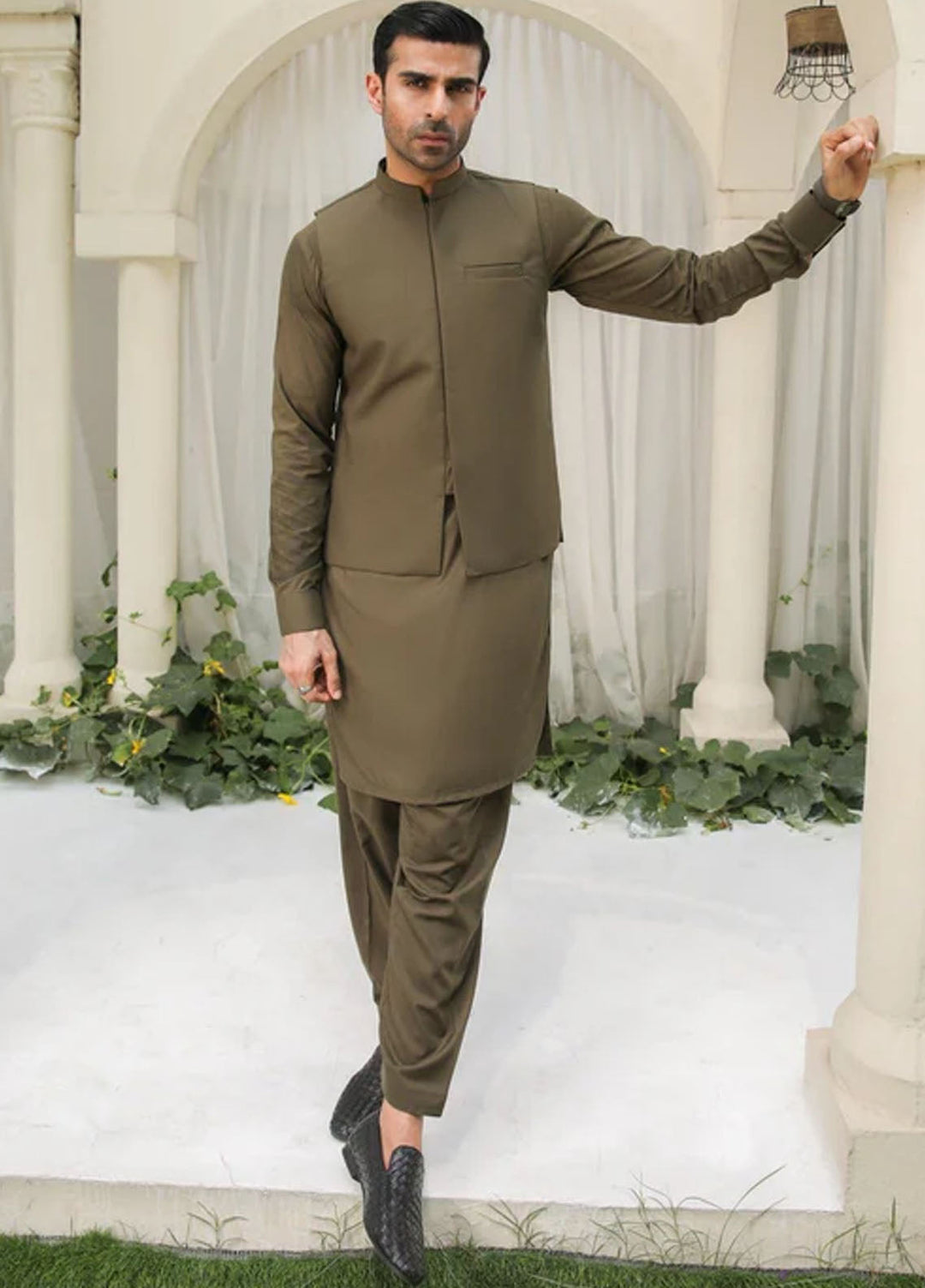 Muraqsh Pret Plain Blended 3 Piece Suit MUR-OGKSW-WC