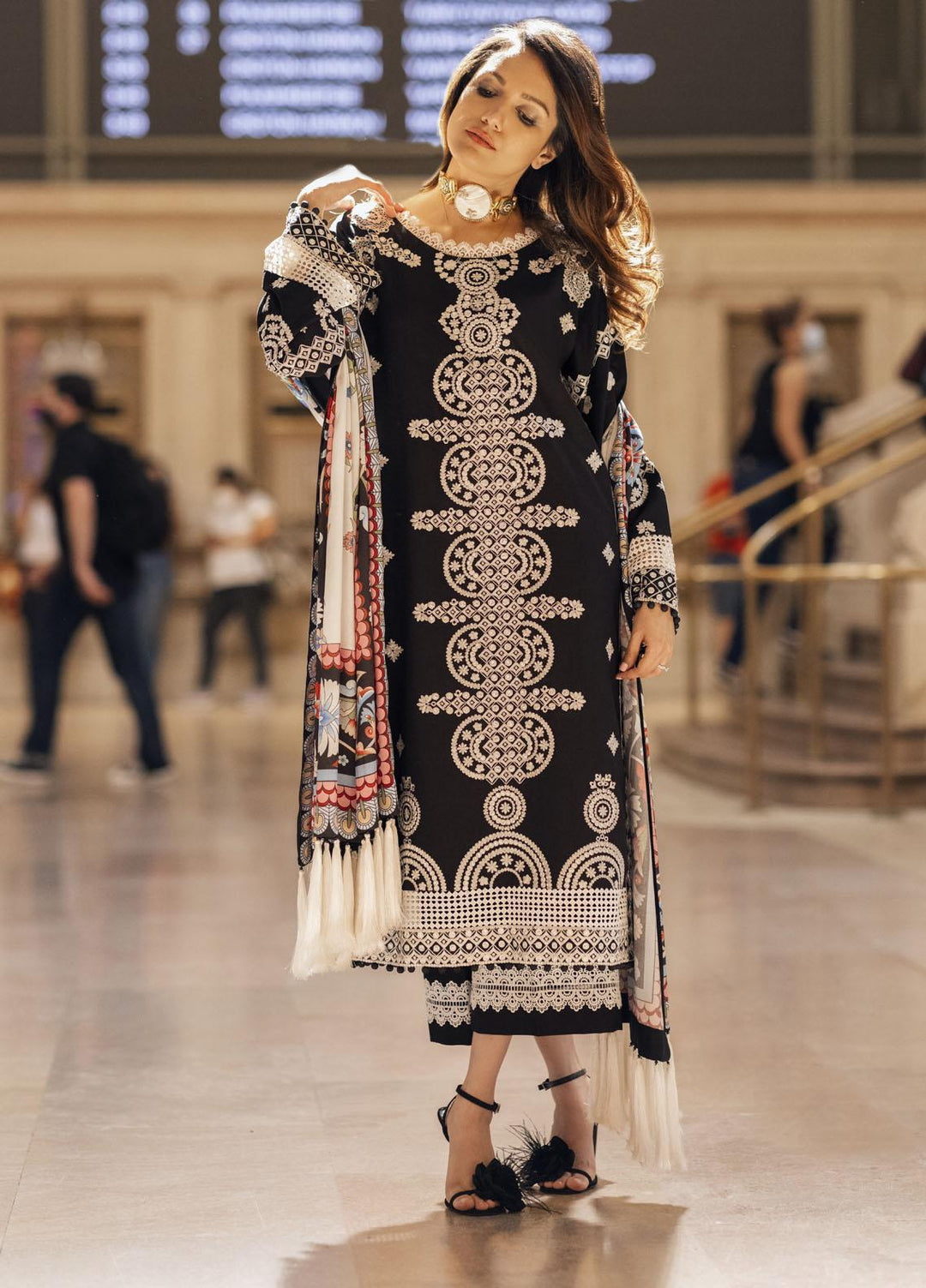 Mushq Embroidered Linen Suits Unstitched 3 Piece MQ21BW MW21-05 Astoria - Winter Collection