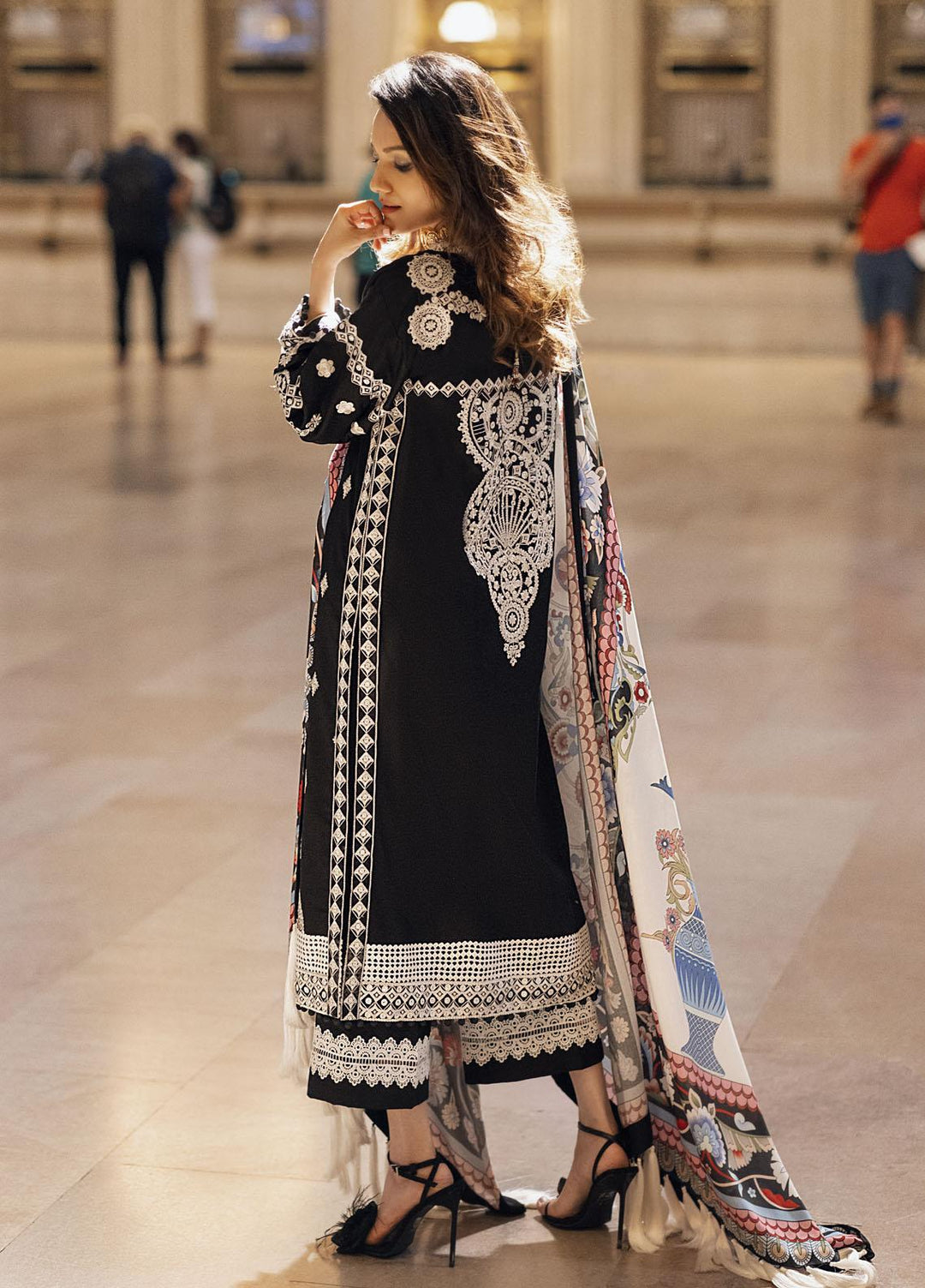 Mushq Embroidered Linen Suits Unstitched 3 Piece MQ21BW MW21-05 Astoria - Winter Collection