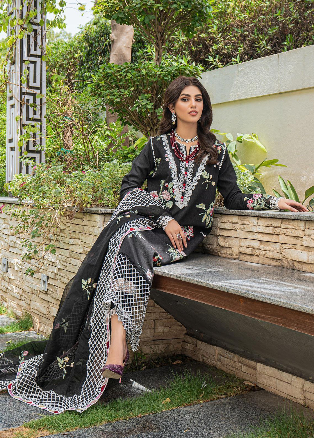 Mushq Ready to Wear  Lawn 3 Piece Dress MQ22MC MCP2-03 TOTAL ECLIPSE