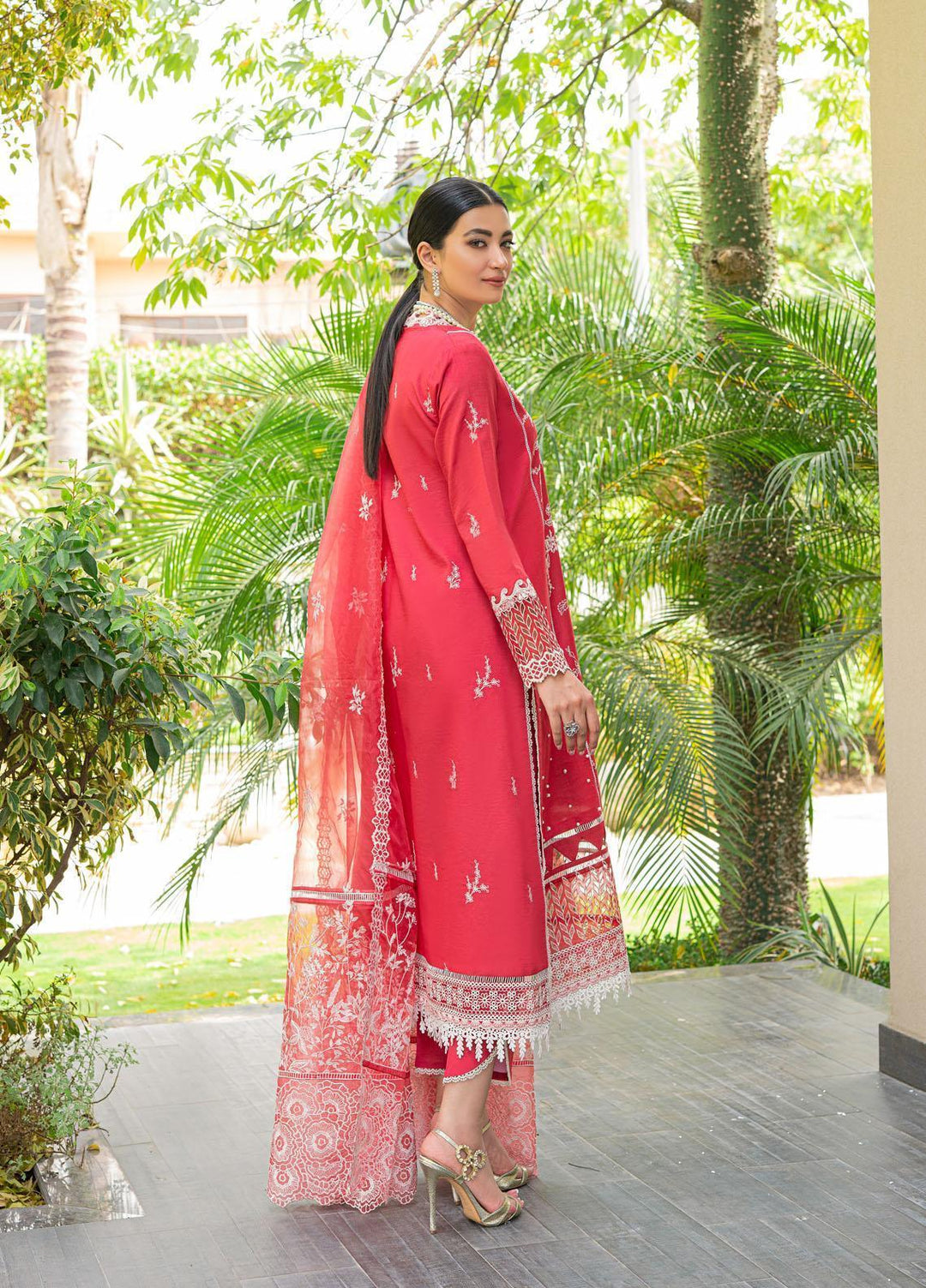 Mushq Ready to Wear  Lawn 3 Piece Dress MQ22MC MCP2-06 BITTERSWEET