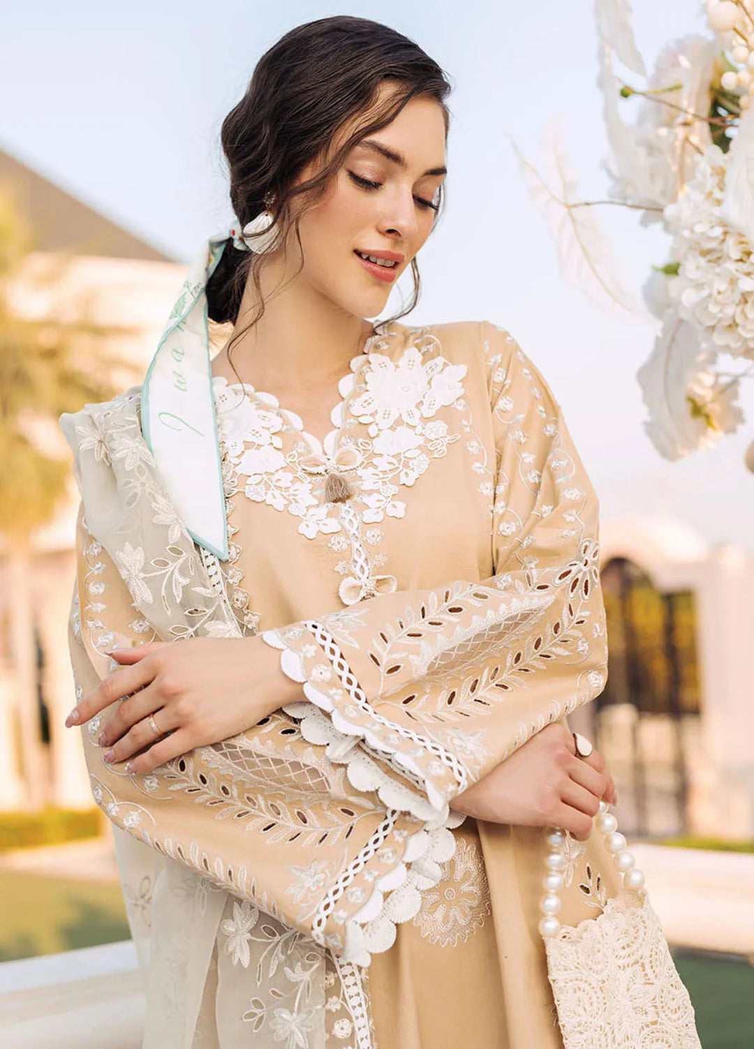 Mushq Pret Casual Lawn 3 Piece Suit D-02 Divine Desert