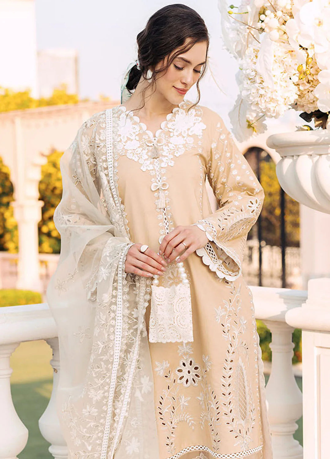 Mushq Pret Casual Lawn 3 Piece Suit D-02 Divine Desert