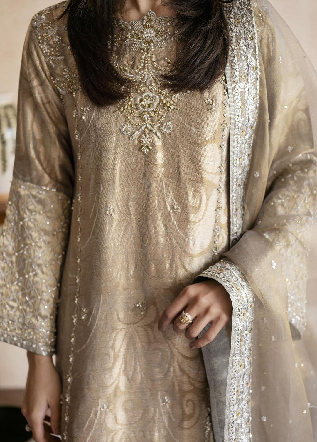 Mushq Luxury Pret Embroidered Jamawar 3 Piece Dress MQ22SN MSP22-05 Tara