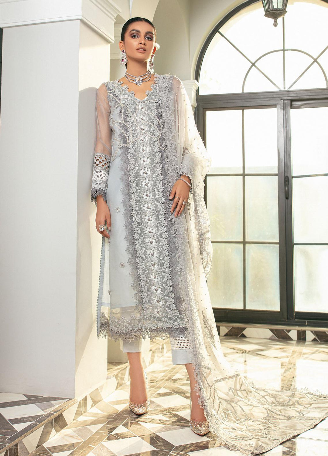 Mushq Luxury Pret Embroidered Organza Shirt Snowflake
