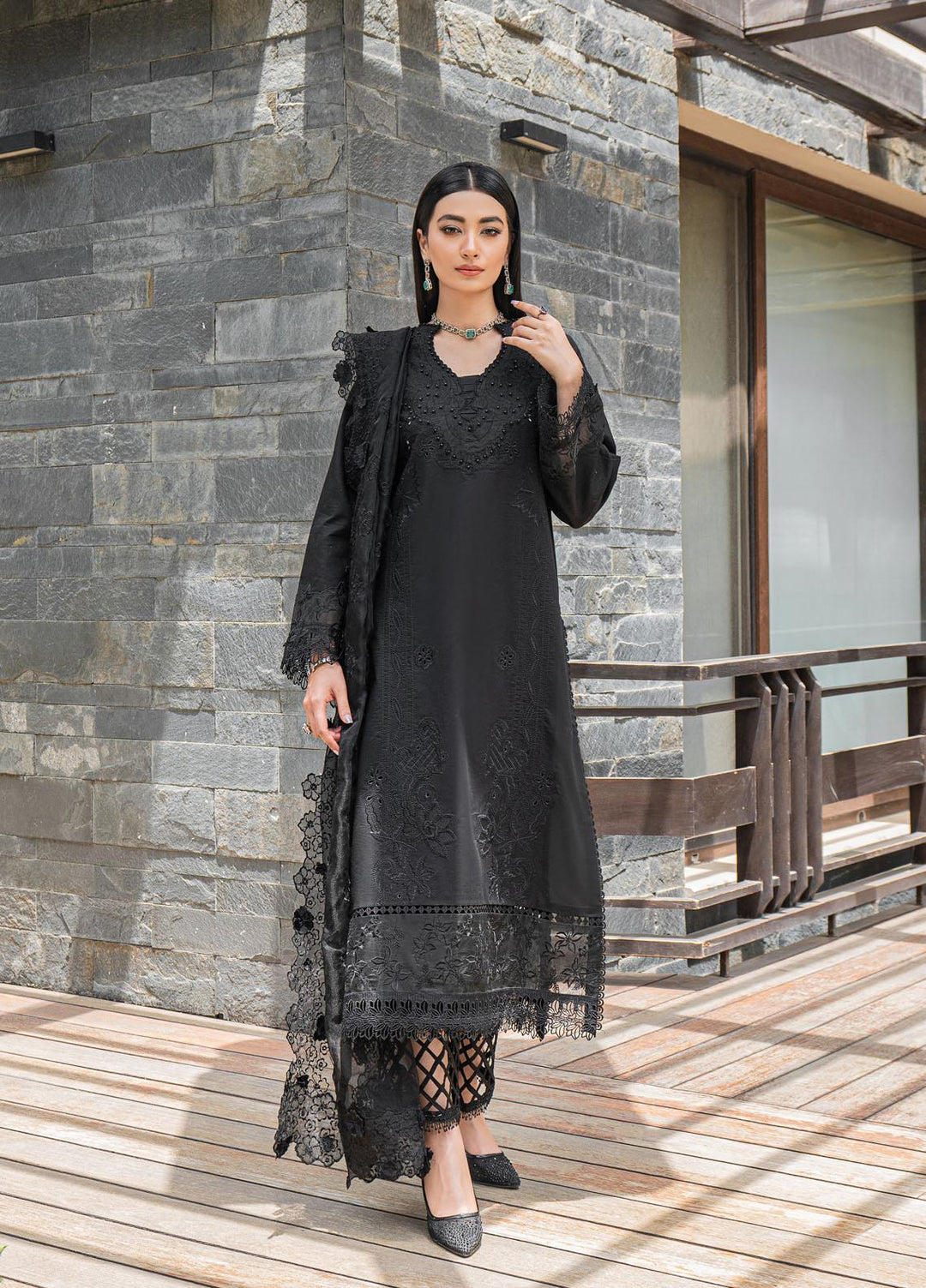 Mushq Ready to Wear  Lawn 3 Piece Dress MQ22ZN MMC22-01 VIENNA