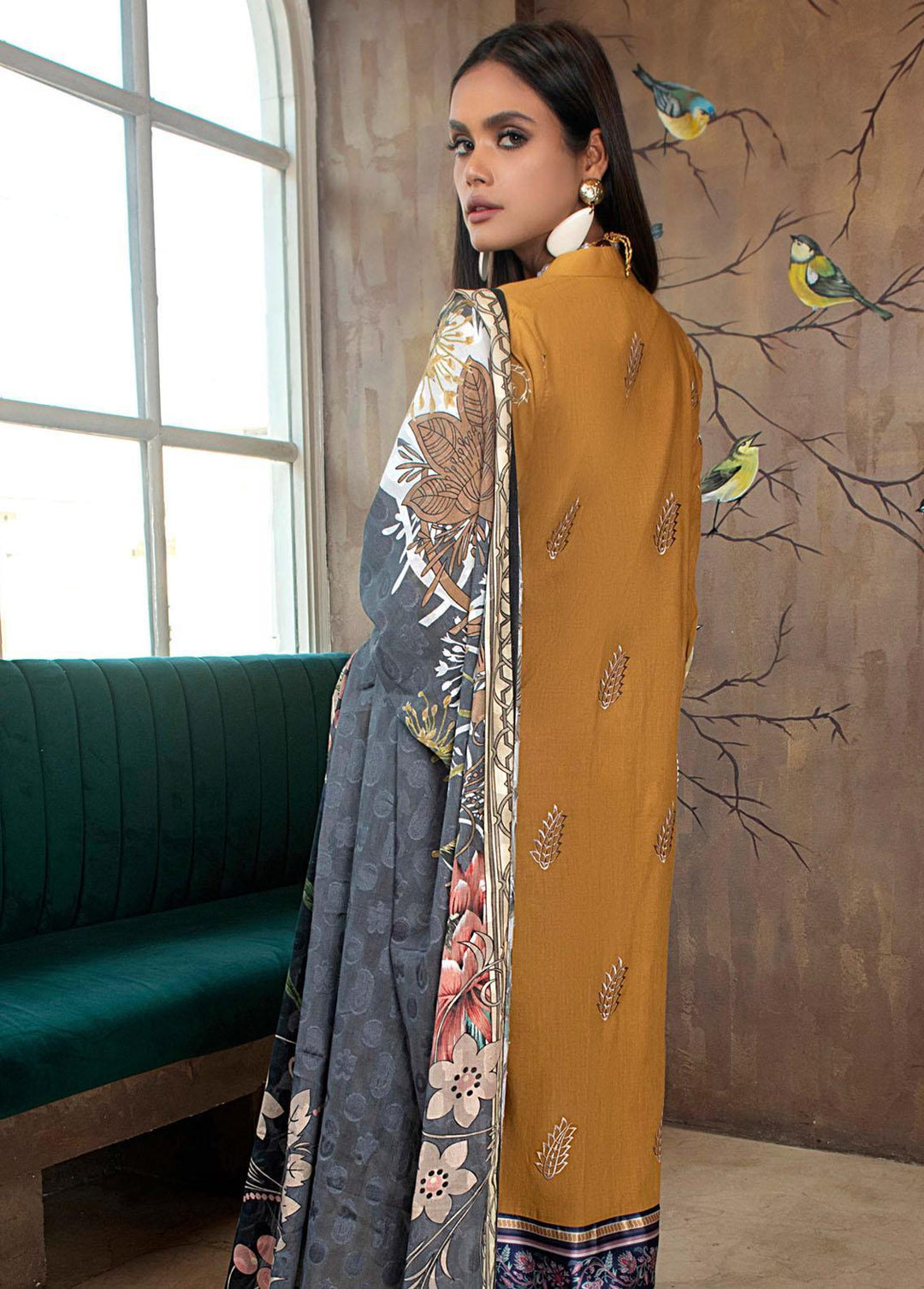 Chandelier By Mystique Embroidered Lawn Suits Unstitched 3 Piece MYS22C FC-06 - Festive Collection