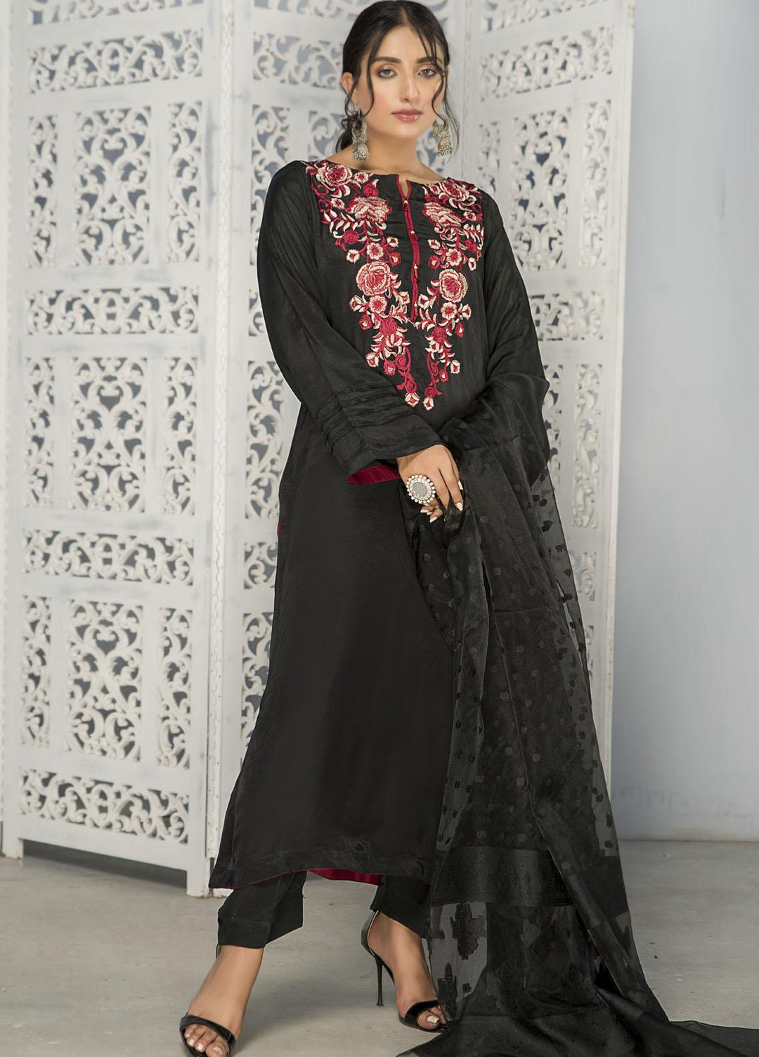 Naayas Luxury Pret  Silk 2 Piece Black Blush