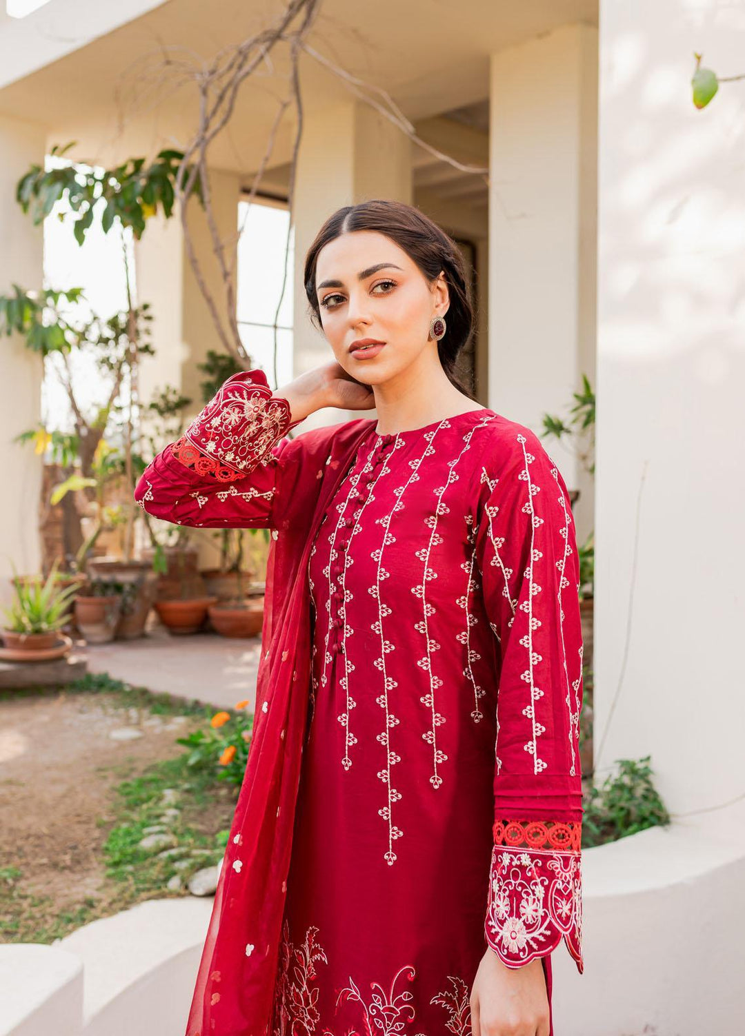 Naayas Embroidered Lawn Suits Unstitched 3 Piece NA23SL Rosa - Summer Collection