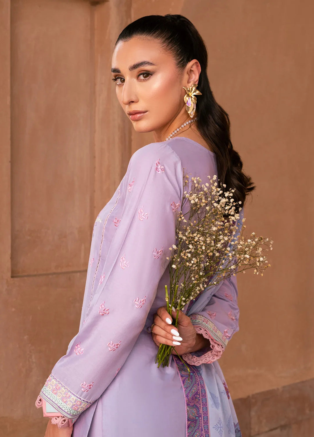 Naayas Pret Embroidered Lawn 3 Piece Suit Lilly