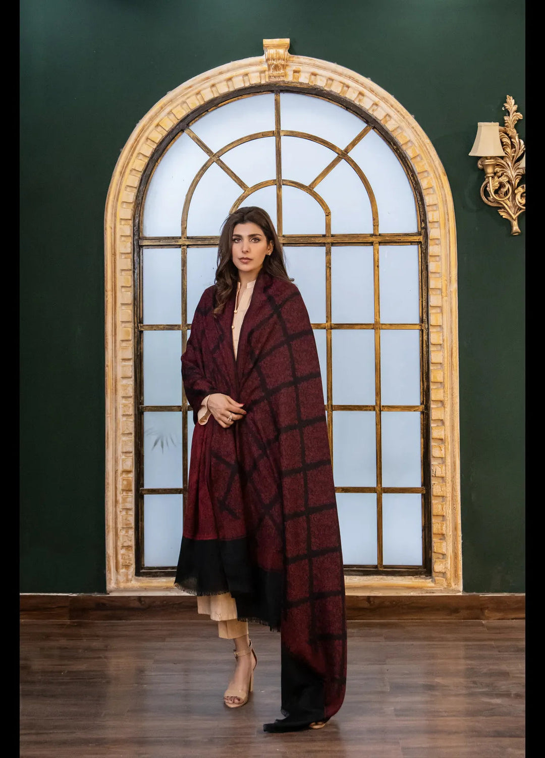 Naaz Couture Fancy Wool Shawl Maroon & Black Kashmiri Pashmina