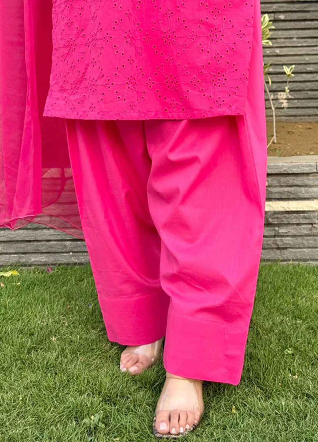 Naaz Couture Pret Embroidered Lawn 3 Piece Suit Farshi Chikankari-Fuscia Pink