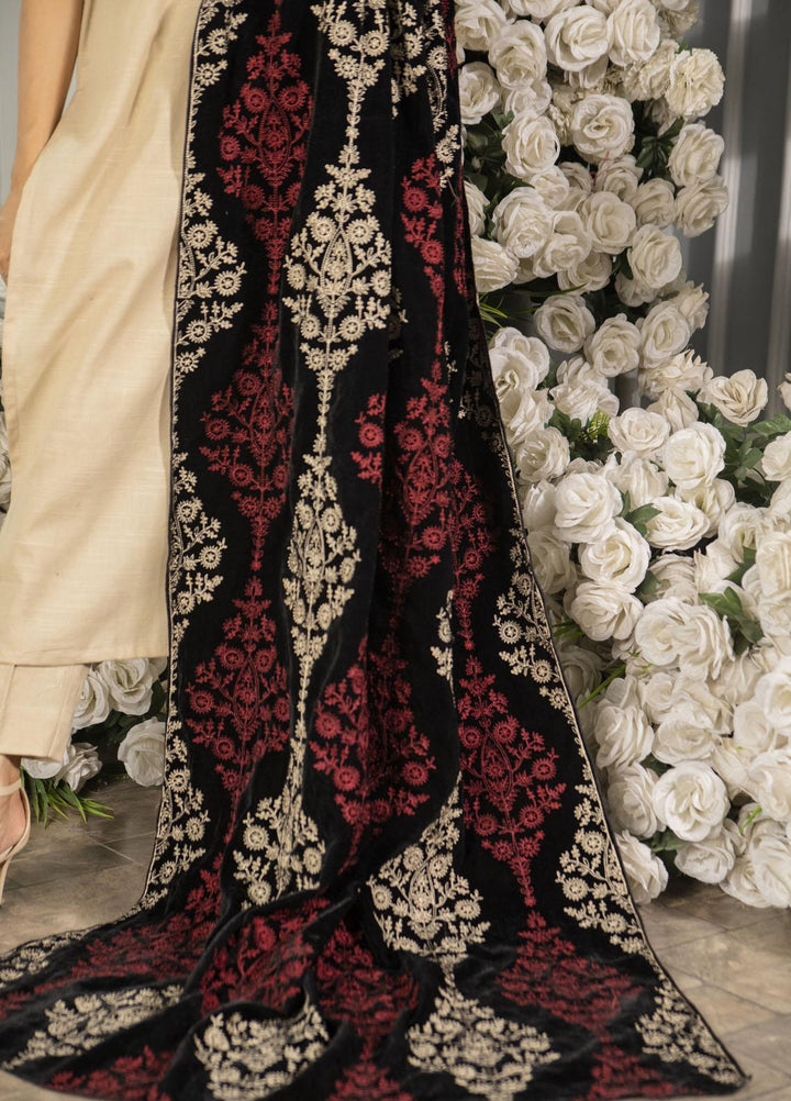 Naaz Couture   Black Embroidered Velvet Shawl - Winter Shawls