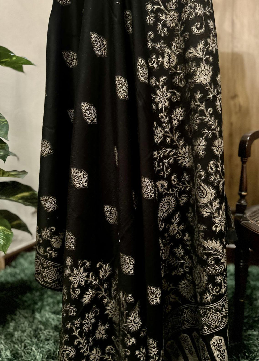 Naaz Couture   Black Pure Turkish Wool Shawl - Winter Shawls