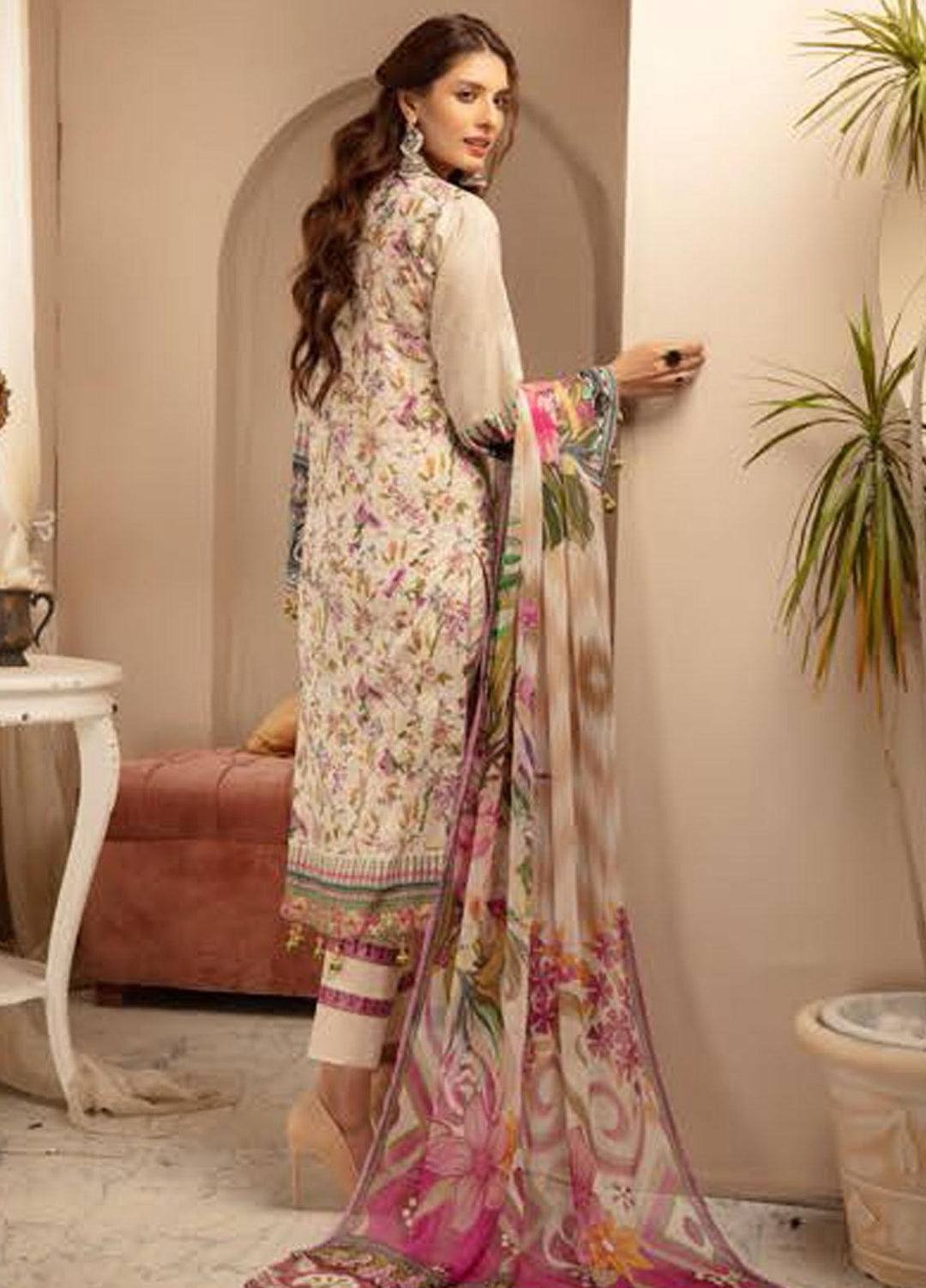 Naqsh by Riaz Arts Printed Lawn Suits Unstitched 3 Piece RA21-N6 SL-04 - Summer Collection