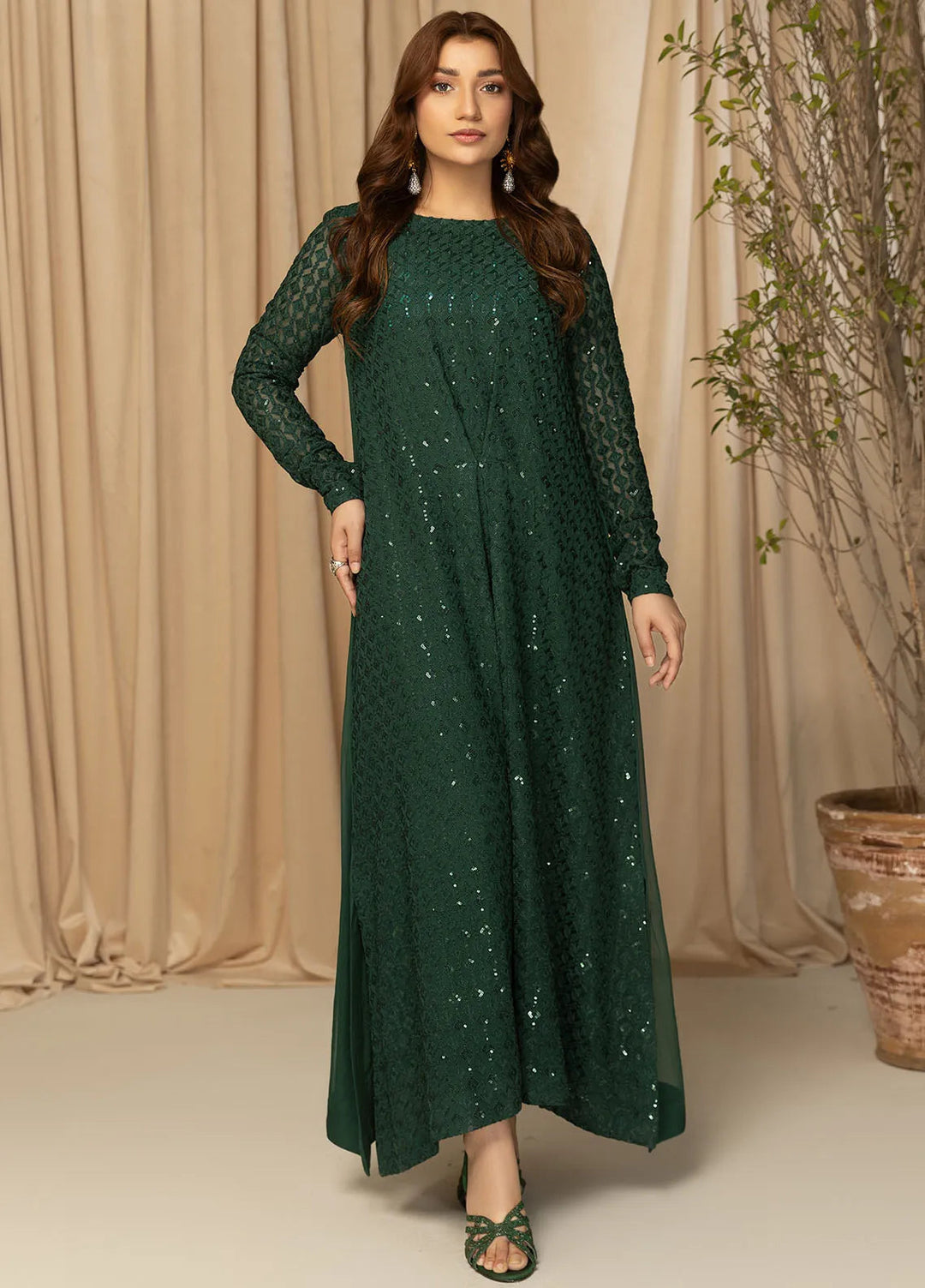 Nawabzadi By Meeral Embroidered Chiffon Suit Unstitched 2 Piece MRL24N Heer - Formals Collection