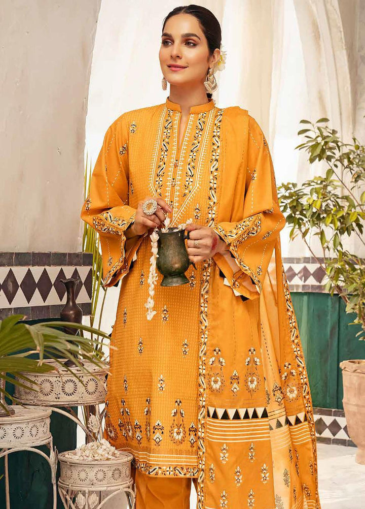 Nayaab By Gul Ahmed Printed Lawn Suits Unstitched 3 Piece GA22N CL-22128 - Summer Collection