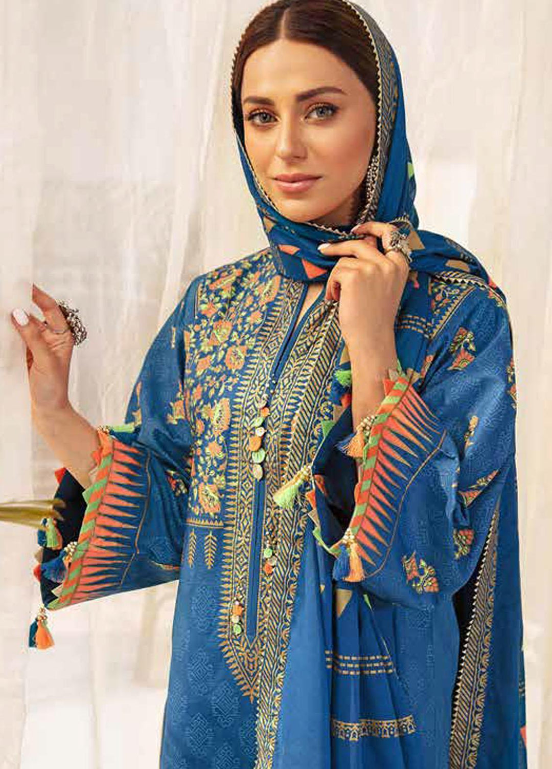 Nayaab By Gul Ahmed Printed Lawn Suits Unstitched 3 Piece GA22N CL-22133 - Summer Collection