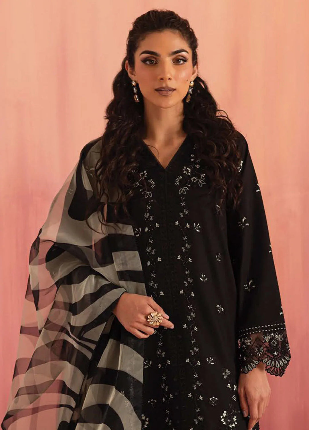 Nayaab by Seran Embroidered Lawn Suits Unstitched 3 Piece SRN25NE D-07 Zora - Festive Collection