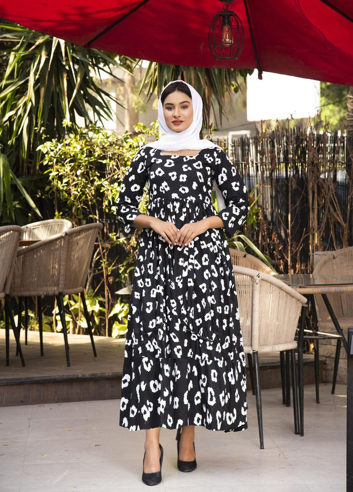 Nazmina Pret  Lawn Western Dress White And Black  FR-591