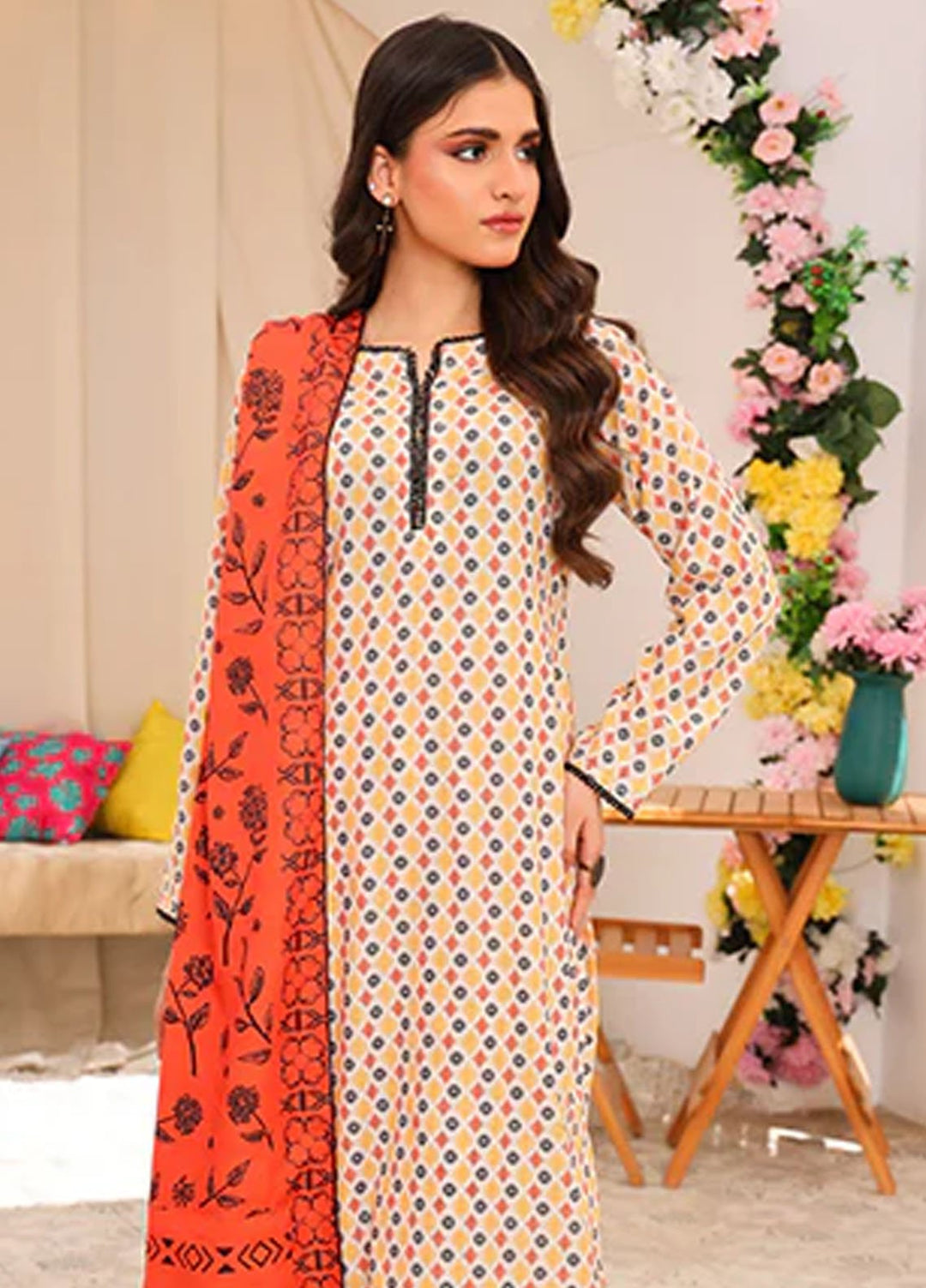 Nazmina Pret Printed Swiss Lawn 3 Piece Suit Color Petal