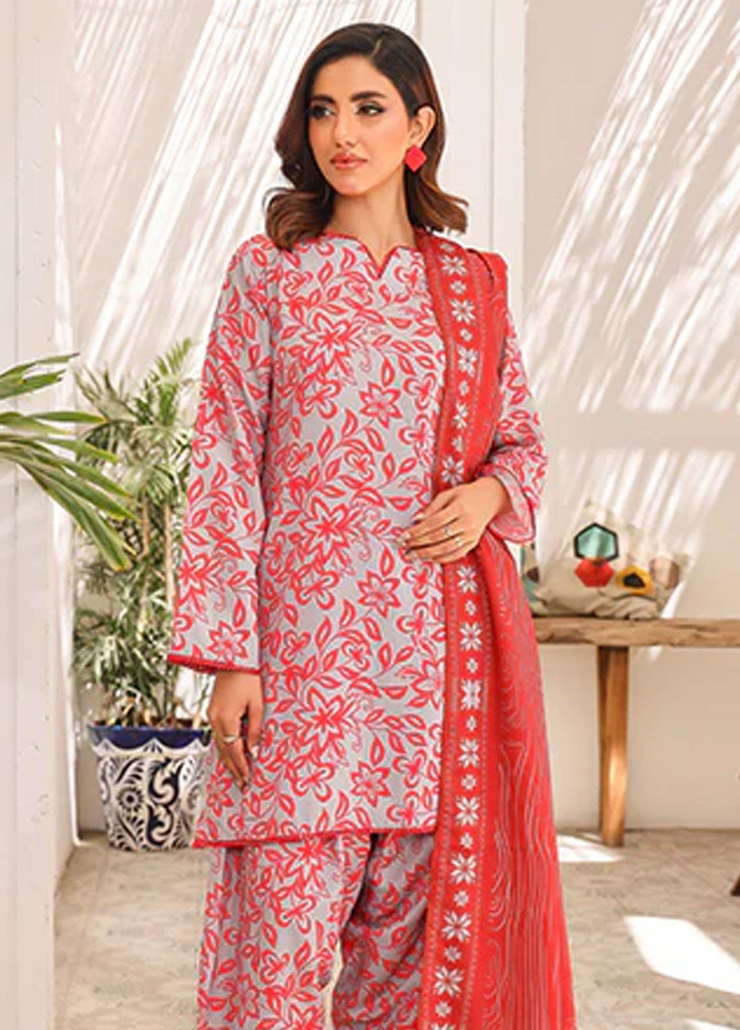 Nazmina Pret Printed Swiss Lawn 3 Piece Suit Verdant Muse