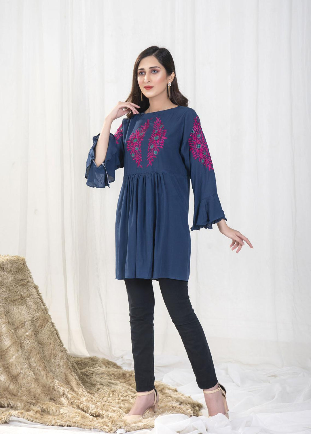 Nazmina Pret Casual Boski Top NZ23SSP AB-502 Teal Blue Embroidered
