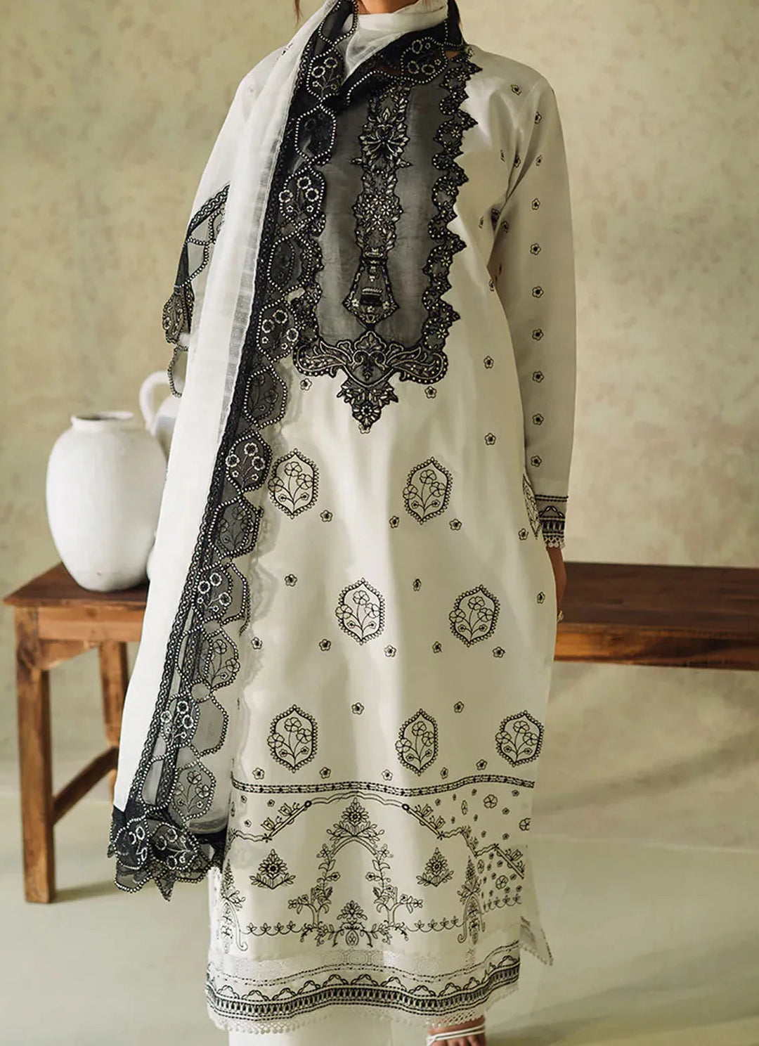 Neeshay Monochrome Embroidered Lawn Suit Unstitched 3 Piece NSH24M Lueur - Summer Collection