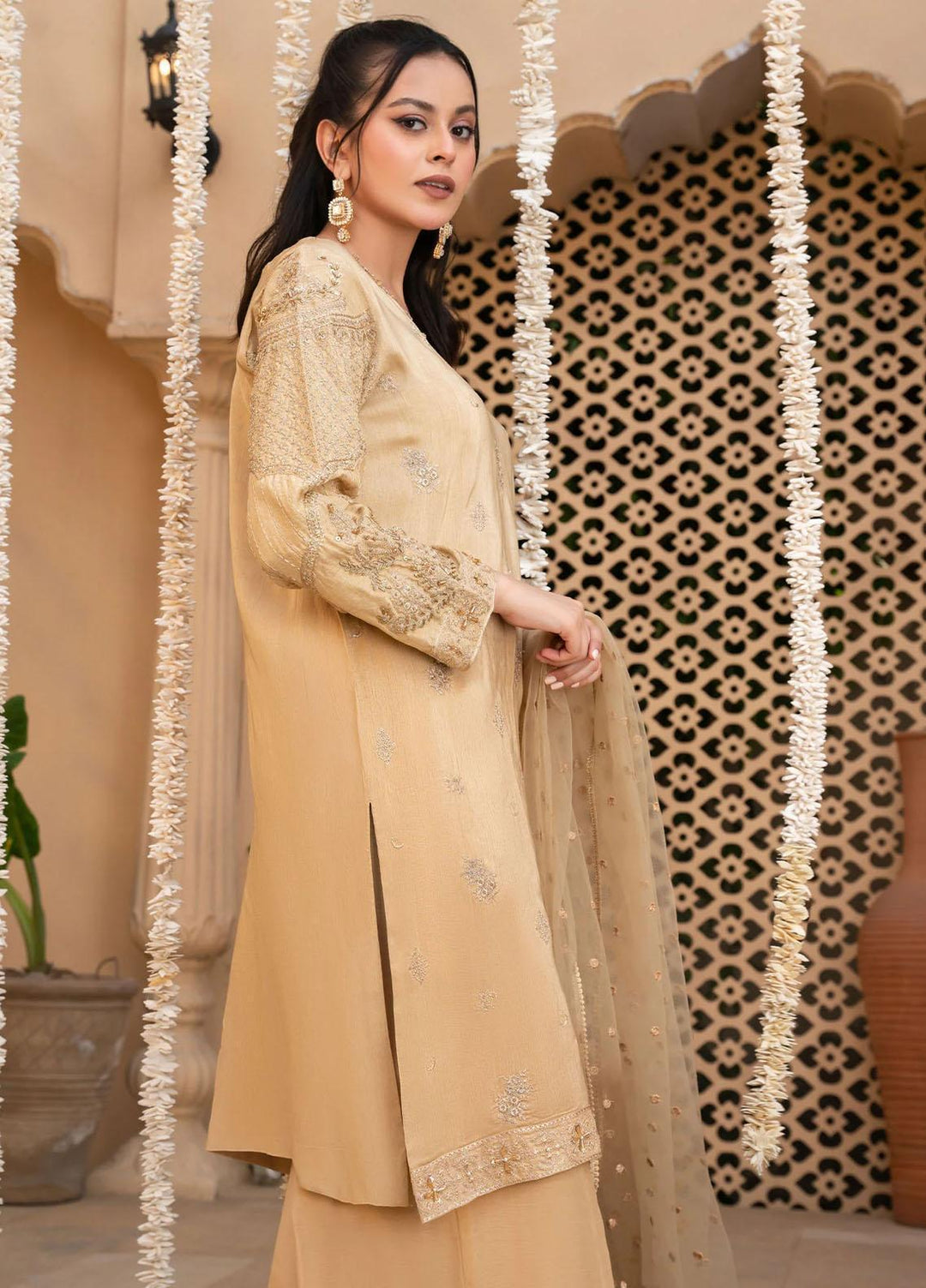 Shurooq Pret Embroidered Raw Silk 3 Piece Suit Sohni