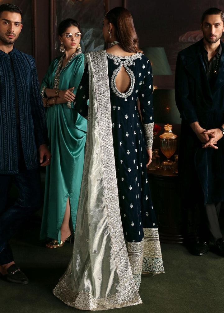 Niloufer By Mushq Embroidered Velvet Suits Unstitched 3 Piece MQ23N MV23-01 Royan - Luxury Collection