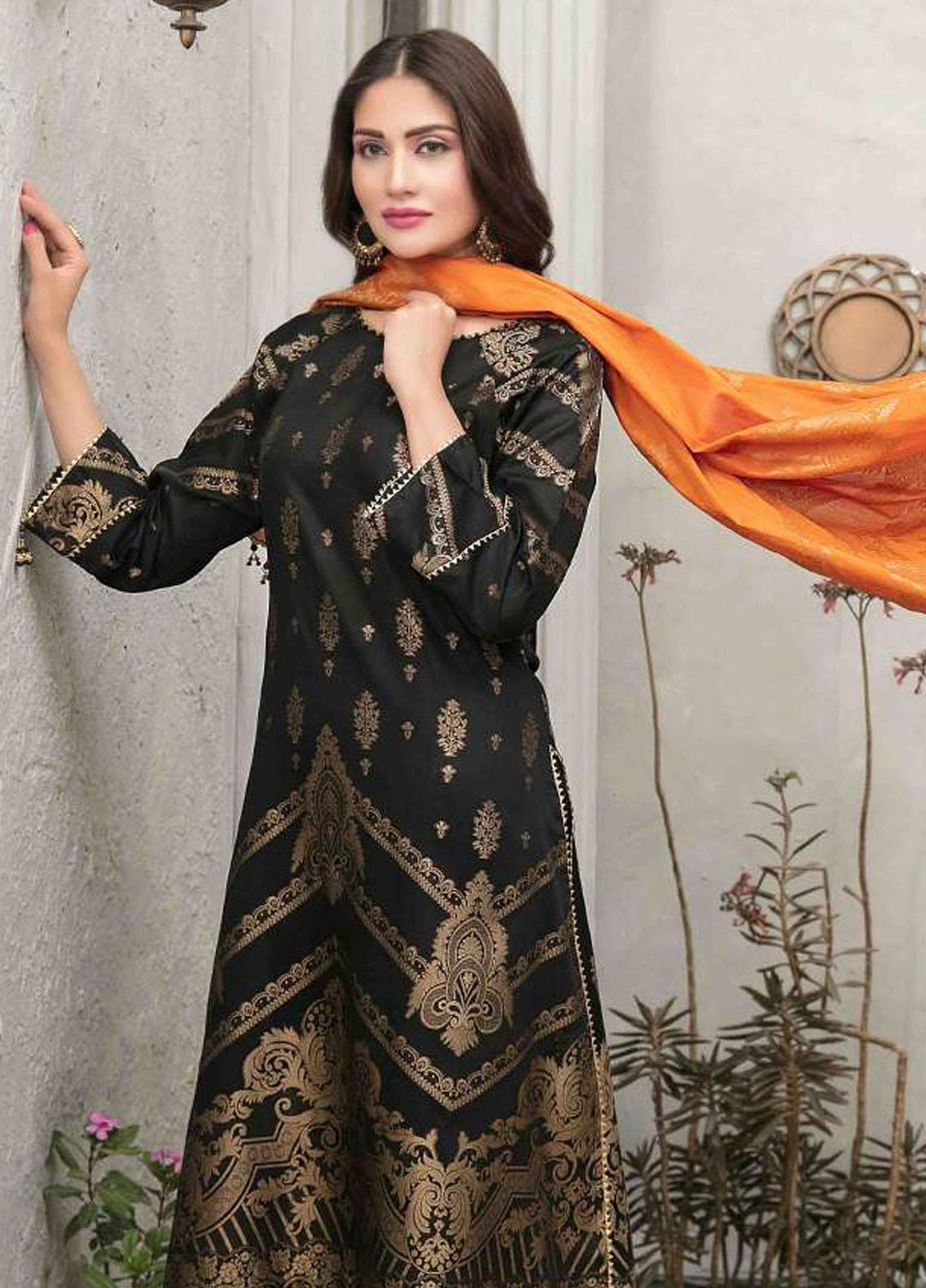 Nilufar By Riaz Arts Banarsi Lawn Suits Unstitched 3 Piece RA22N RA-102 - Summer Collection