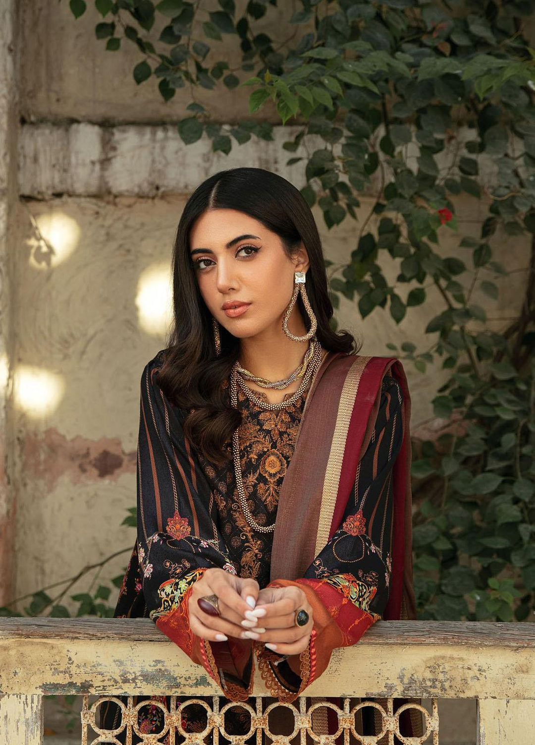 Nissa By Rajbari Embroidered Corduroy Suits Unstitched 3 Piece RB22NW 5A - Winter Collection