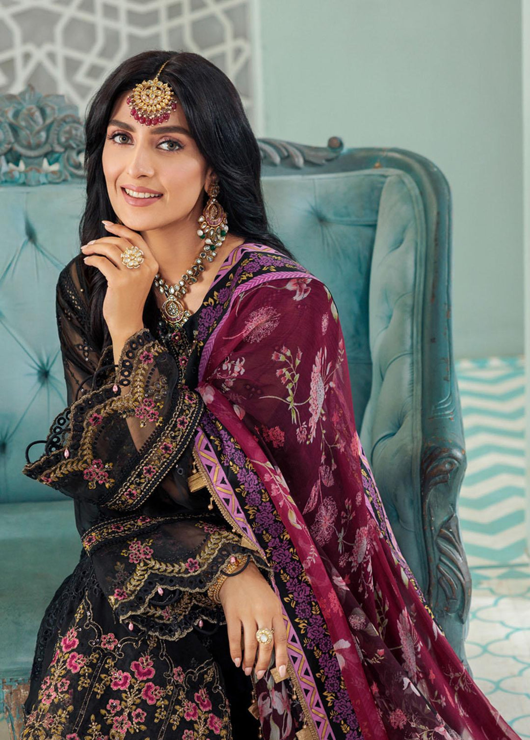 Noor By Saadia Asad Embroidered Chiffon Suits Unstitched 3 Piece NSA22C D8 - Luxury Collection