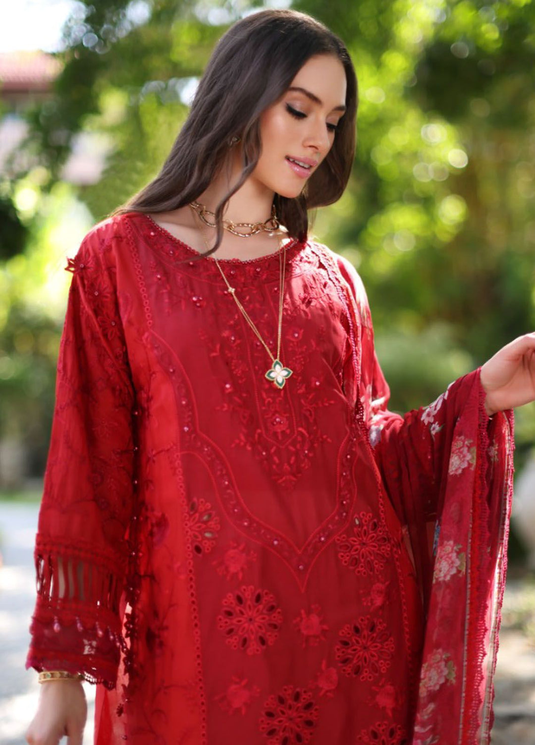 Noor By Saadia Asad Embroidered Lawn Suit Unstitched 3 Piece NSA24C D-2B - Luxury Summer Collection