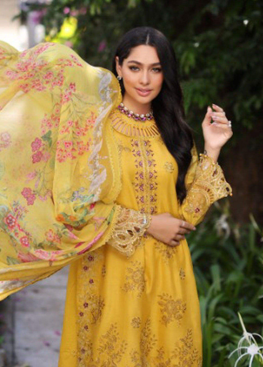 Noor By Saadia Asad Embroidered Lawn Suit Unstitched 3 Piece NSA24C D-8B - Luxury Summer Collection