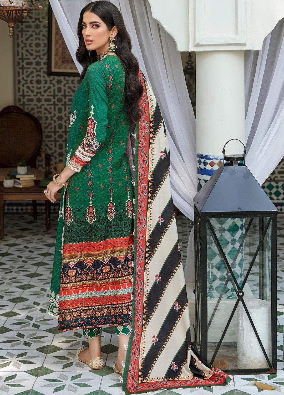 Noor By Saadia Asad Embroidered Linen Suits Unstitched 3 Piece NSA22W D3-B - Winter Collection