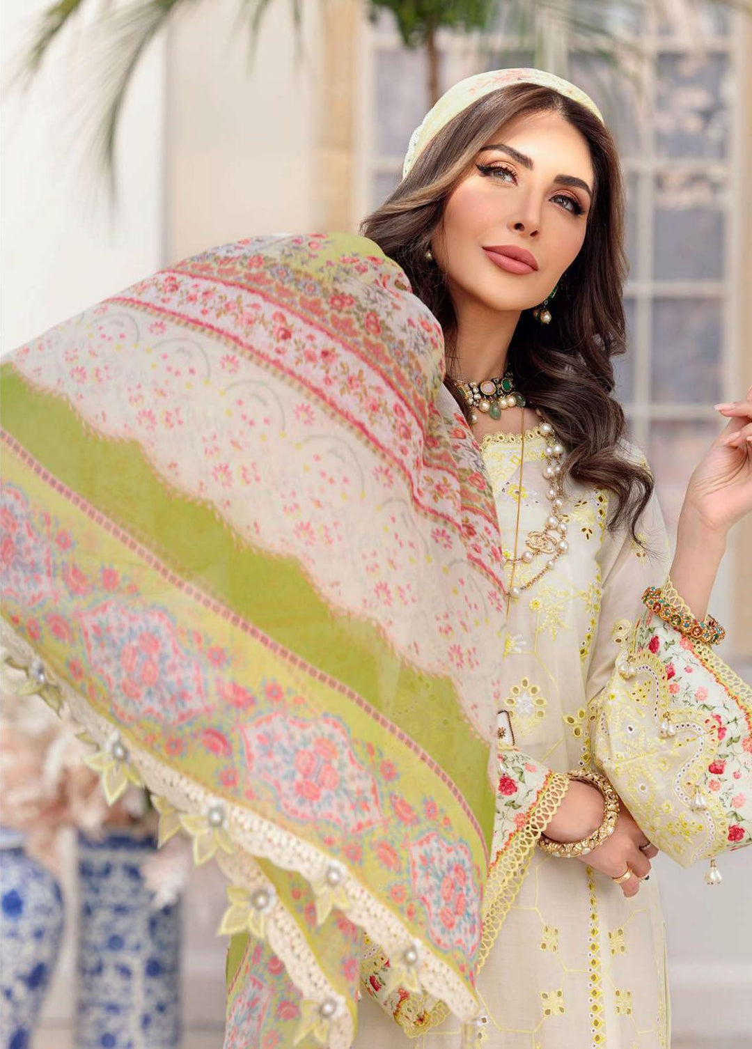 Noor By Saadia Asad Embroidered Lawn Suits Unstitched 3 Piece SA22CK D6-B - Luxury Collection