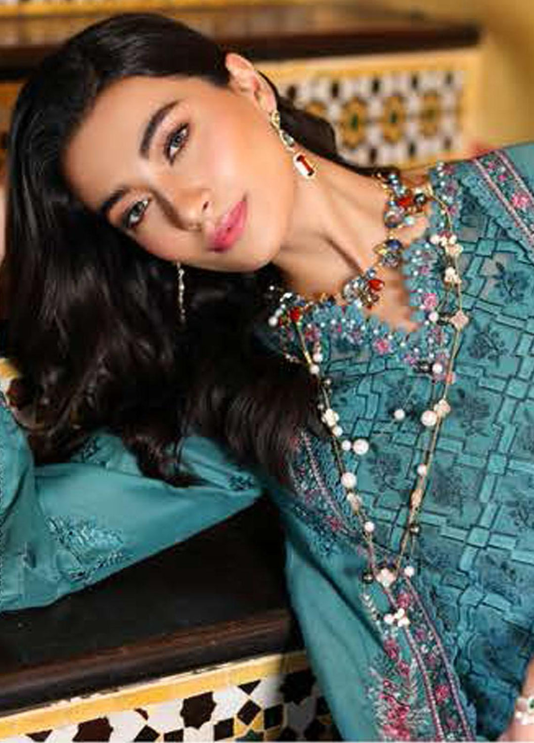 Noor By Saadia Asad Embroidered Chikankari Lawn Suits Unstitched 3 Piece NSA23LC D2-B - Luxury Lawn Collection