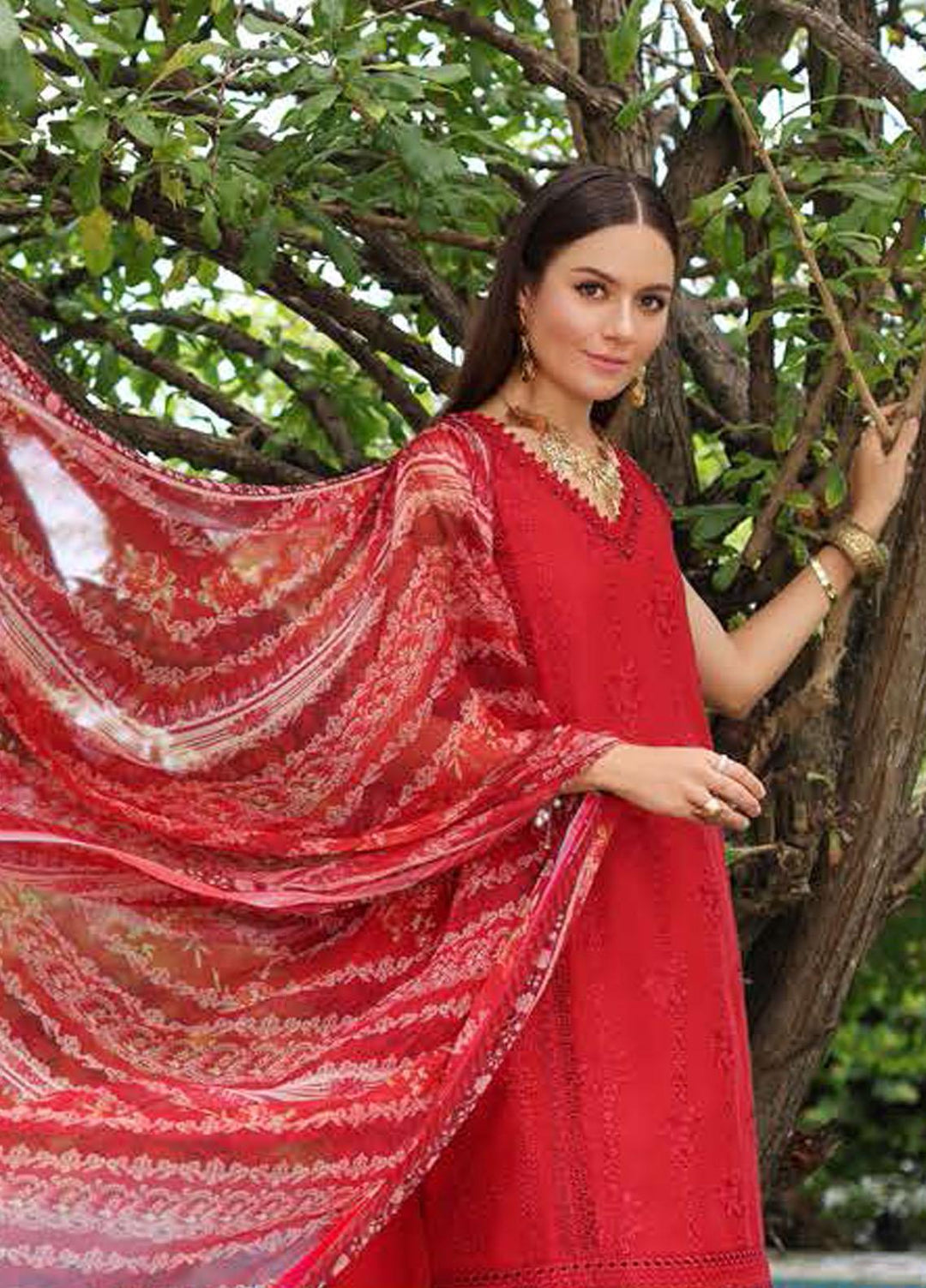 Noor By Saadia Asad Embroidered Chikankari Lawn Suits Unstitched 3 Piece NSA23LC D4-B - Luxury Lawn Collection