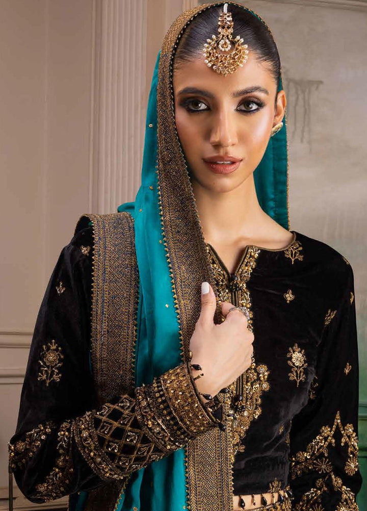 Noor-E-Chasham By Gul Ahmed Embroidered Velvet Suits Unstitched 3 Piece GA22NC-V2 NS-22038 - Luxury Collection