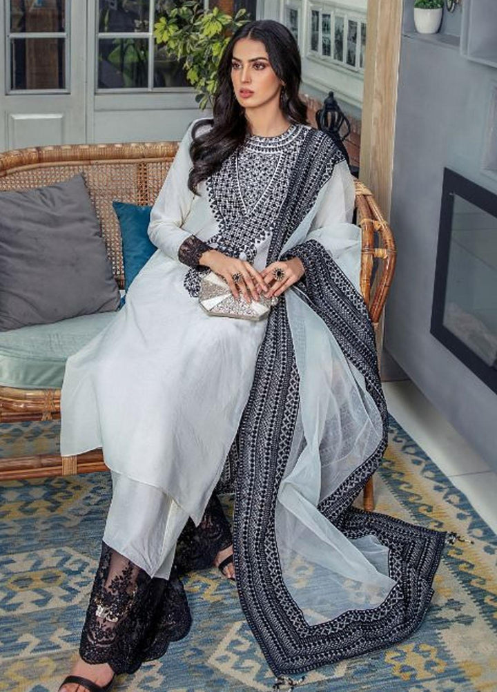 Malook By Shazia Ovais Pret Embroidered Raw Silk 3 Piece Suit MLK23NJ Deena