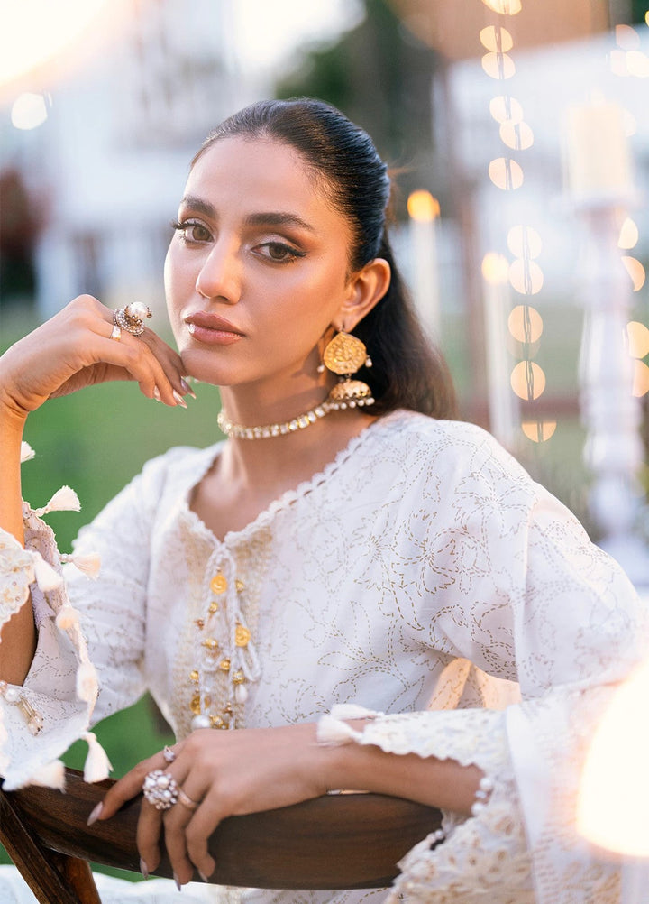 Noor-e-Khaas by Salitex Embroidered Lawn Suits Unstitched 3 Piece UNS25WW001UT - Summer Collection