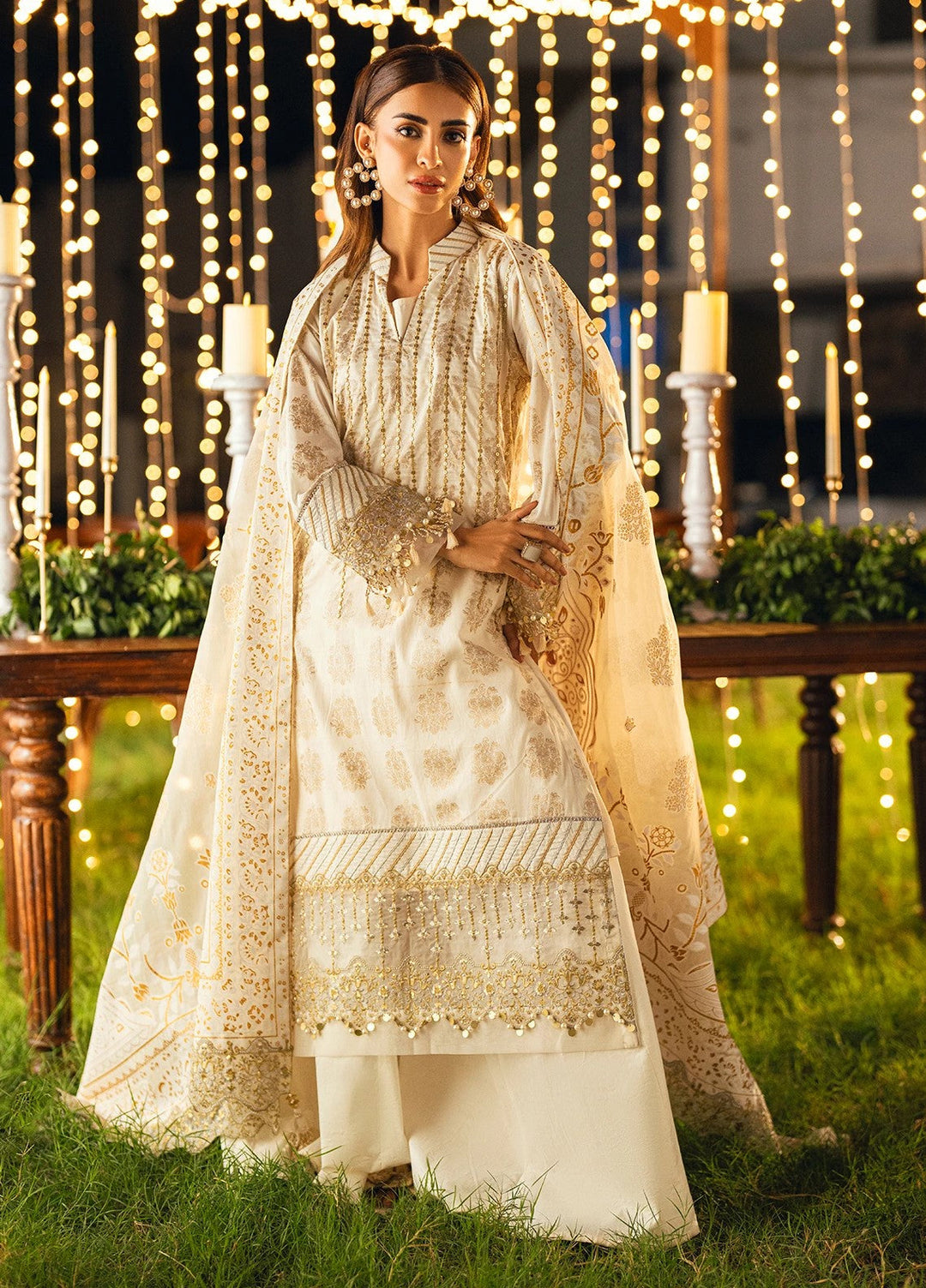 Noor-e-Khaas by Salitex Embroidered Lawn Suits Unstitched 3 Piece UNS25WW006UT - Summer Collection