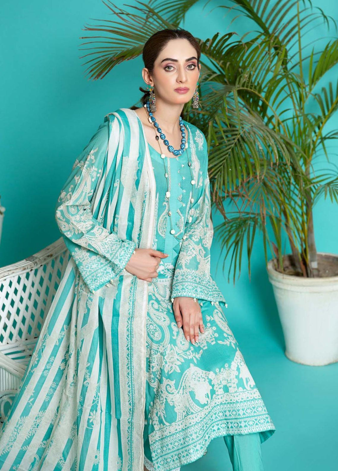 Sahar Printed Lawn Suits Unstitched 3 Piece SHR22NS SL-SS-DP-004-B - Summer Collection