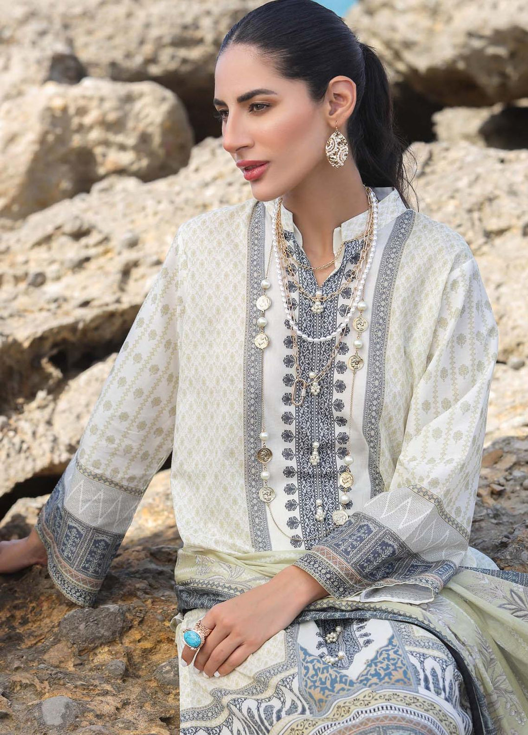 Sahar Printed Lawn Suits Unstitched 3 Piece SHR22NS SL-SS-DP-005-A - Summer Collection